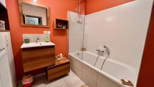 Maisieres Apartamento | Appartement proche Pairi Daiza 6pers terrasse et jardin