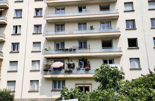 Gieres Apartamento | Appartement Rénové Avec Place de Parking Dans Résidence Fermée et Sécurisée