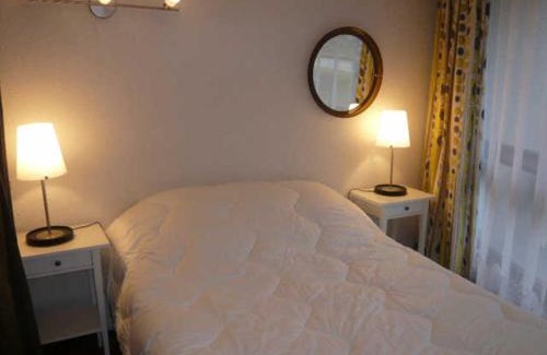 Villard-de-Lans Apartamento | Appartement rénové 43m² avec 2 balcons, parking gratuit et Wi-Fi, à Villard-de-Lans - FR-1-515-66