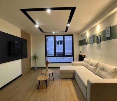 Quartier Vieux Marche-Cathedrale Apartamento | Appartement rénové Hyper Centre