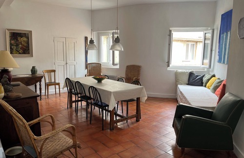Gambetta Apartamento | Appartement Spacieux Dans le Centre Ville
