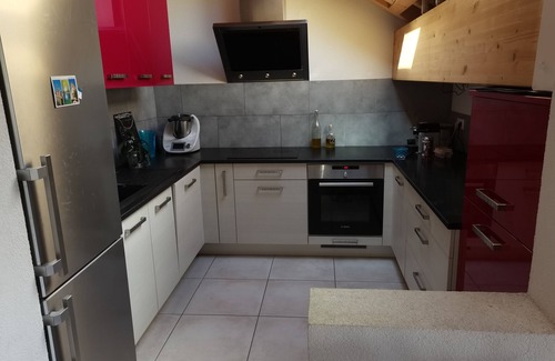 Mieussy Apartamento | Appartement Spacieux au Centre du Village