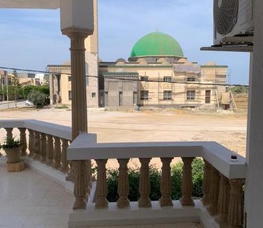 Dar Chaabane Al Fehri Apartamento | Appartement spacieux - Dar Chaabane plage