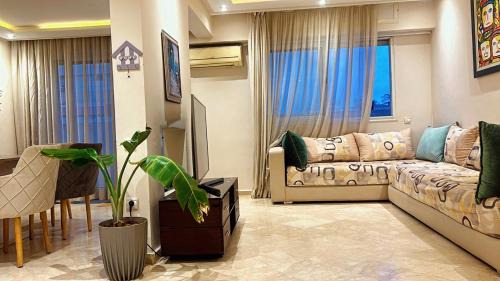LA GIRONDE Apartamento | Appartement spacieux et jovial au centre de Casablanca