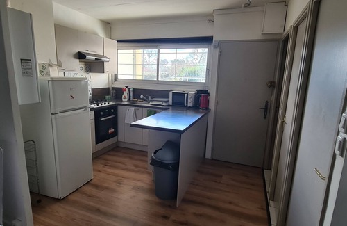 Pessac Apartamento | Appartement Sympathique T4 Pessac Centre