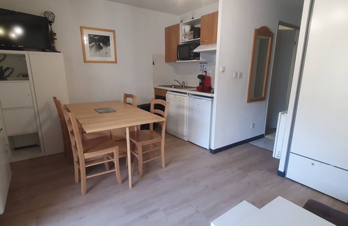 Arreau Apartamento | Appartement T1 bis Avec Terrasse et Piscine Dans Résidence à Arreau