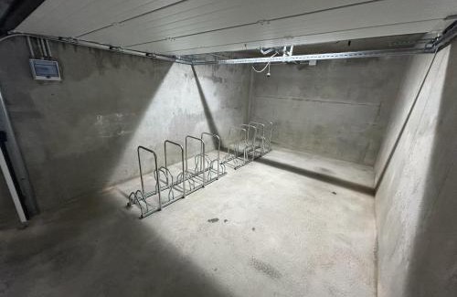 Balaruc-les-Bains Apartamento | Appartement T2 avec Jardinet Privatif, Proche de l'Étang de Thau et Thermes - FR-1-503-79