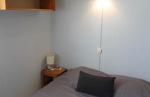 La Roche-Posay Apartamento | Appartement T2 avec terrasse à 100m des Thermes, Wi-Fi, proche centre de La Roche-Posay - FR-1-541-23