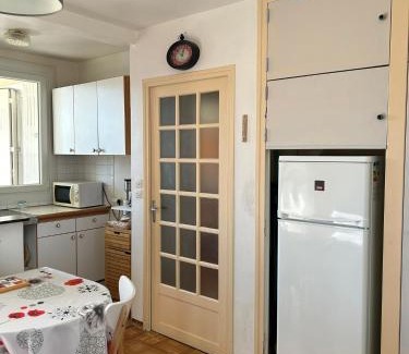 Greoux-les-Bains Apartamento | Appartement T2 Proche des Thermes - Gréoux-les-Bains