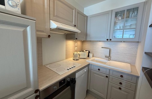 Bandol Apartamento | Appartement T2, Vue Mer, Piscine, Clim, Parking