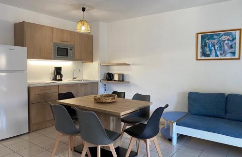 Moliets-et-Maa Apartamento | Appartement T3 cabine à Moliets-et-Maa avec piscine, terrasse, parking, animaux acceptés - FR-1-379-162