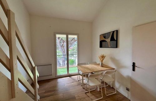 Les Sablettes Apartamento | Appartement T3 mezzanine, plage des Sablettes à 300 m !