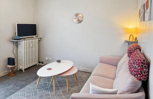 Aurillac Apartamento | Appartement T3 - Vue dégagée - Parking