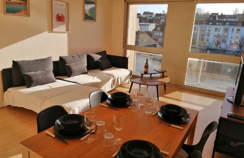Chateaulin Apartamento | Appartement T3 vue sur rivière, 2 chambres 65M2
