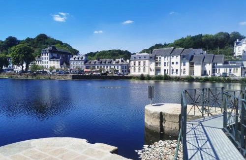 Chateaulin Apartamento | Appartement T3 vue sur rivière, 2 chambres 65M2
