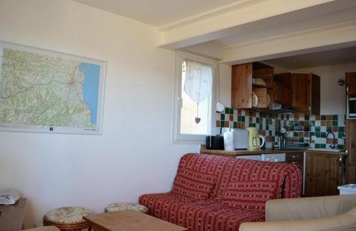 Les Angles Apartamento | Appartement T4 aux Angles avec Balcon et Parking - FR-1-593-2