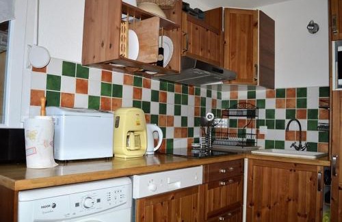 Les Angles Apartamento | Appartement T4 aux Angles avec Balcon et Parking - FR-1-593-2