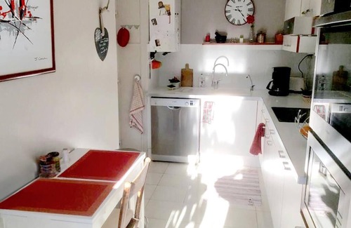 Les Angles Apartamento | Appartement Terrasse au Calme à 10 mn du Centre D'avignon, Avec Piscine Commune