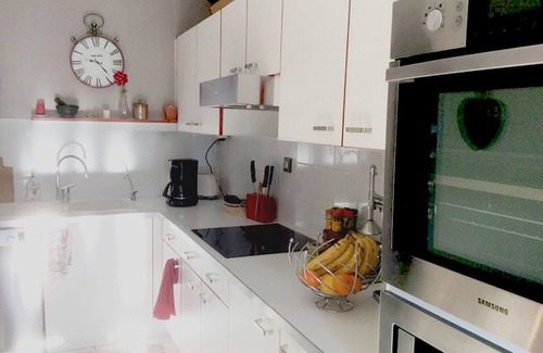 Les Angles Apartamento | Appartement Terrasse au Calme à 10 mn du Centre D'avignon, Avec Piscine Commune