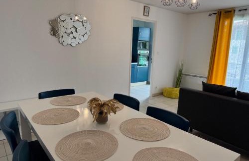 Montrejeau Apartamento | Appartement tout confort avec parking privé