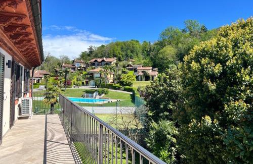 Brezzo di Bedero Apartamento | Appartement Villa Parco Ameno