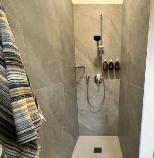 Brezzo di Bedero Apartamento | Appartement Villa Parco Ameno