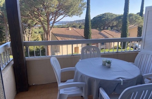 Plage de la Garonnette Apartamento | Appartement vue mer Avec Balcon