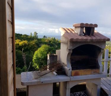 L'Etang-Sale Apartamento | Appartement vue mer à L'Étang-Salé, terrasse & piscine