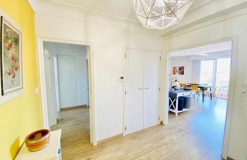 La Gare Apartamento | Appartement YELLOW proche de la gare de Perpignan