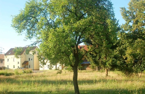 Freienhufen Apartamento | Appartements am Dorfkrug _ Ferienw