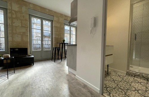 Hotel de Ville - Quinconces Apartamento | Appartements Climatisés en Hyper Centre