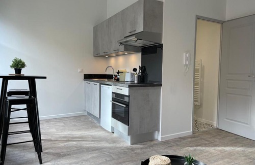 Hotel de Ville - Quinconces Apartamento | Appartements Climatisés en Hyper Centre