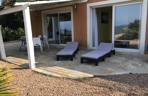 Portigliolo Casa | APPARTMENT IN LOW GARDEN VILLA SEA VIEW
