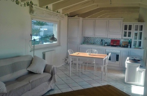 Desenzano del Garda City Centre Apartamento | Apartamento con vistas únicas sobre el Lago de Garda