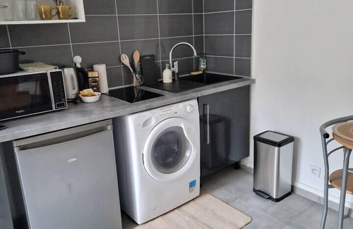 Orleans Apartamento | Appartment- Near Train Station - Free Parking
