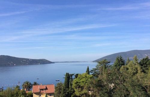 Meljine Apartamento | Appartment with view in Montenegro