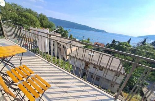 Meljine Apartamento | Appartment with view in Montenegro