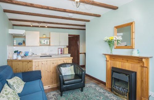 Scalby Casa | Apple Tree Cottage - E1800