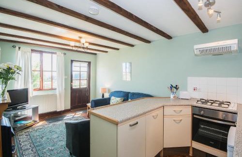 Scalby Casa | Apple Tree Cottage - E1800