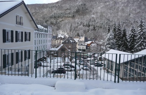 Mont-Dore Apartamento | APPT. CENTRO DE LA CIUDAD (6 a 7 PERSONAS) 3 dormitorios / 2. Agua / 2 baños