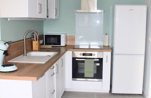 Merignac Apartamento | Appt. Refait à Neuf Avec Balnéo, Idéalement Situé Près du Centre de Mérignac