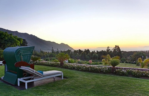 Helderberg Rural Casa | Apricot Gardens Guesthouse
