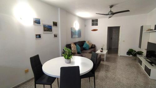 Los Abrigos Apartamento | Aprtamento La Costa