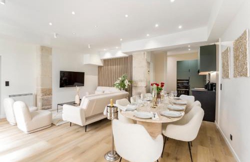 Champs-Elysees Apartamento | APT 10P 160m2 WITH TERACe