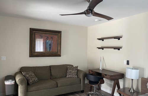 Carpinteria Apartamento | Hermoso estudio a 200 yardas de la arena y las olas.