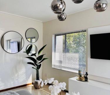 Greater Johannesburg Metropolitan Area Apartamento | Apt 2 Bed in Stunning Golf Estate