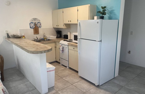 Sion Farm Apartamento | Apt. #2 Front of Deck with newly updated Deluxe King Bed!! Sweet Dreams!!