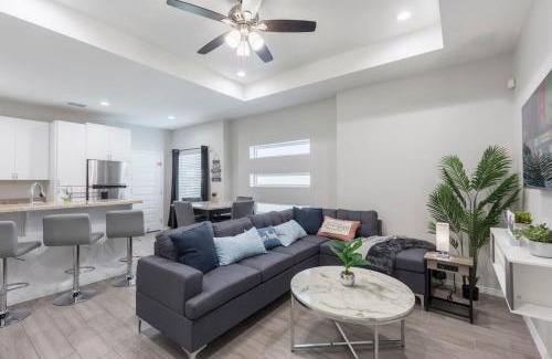 Pharr Apartamento | Apt.2 Nice and Cozy 2bed 2bath