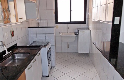 Praia do Morro Apartamento | Apt 2 habitaciones con baño y conexión Wi-Fi, cerca de la playa Centro de compras