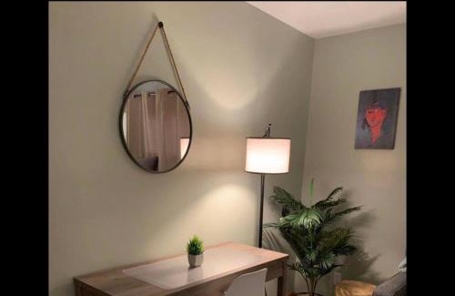 Masury Casa | Apt 2 The Mod Squad